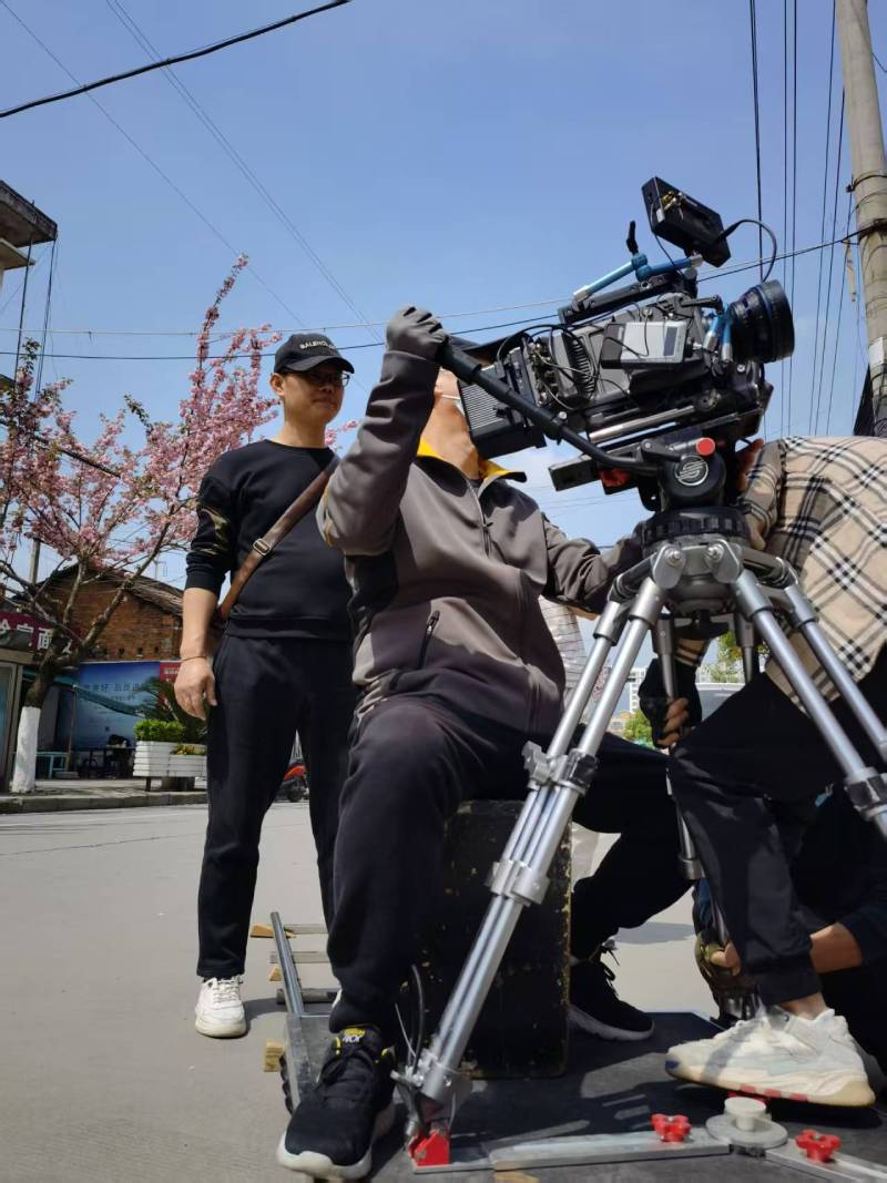 山丹县广告片拍摄：快消品牌爆款之选，网感内容适配社媒传播！